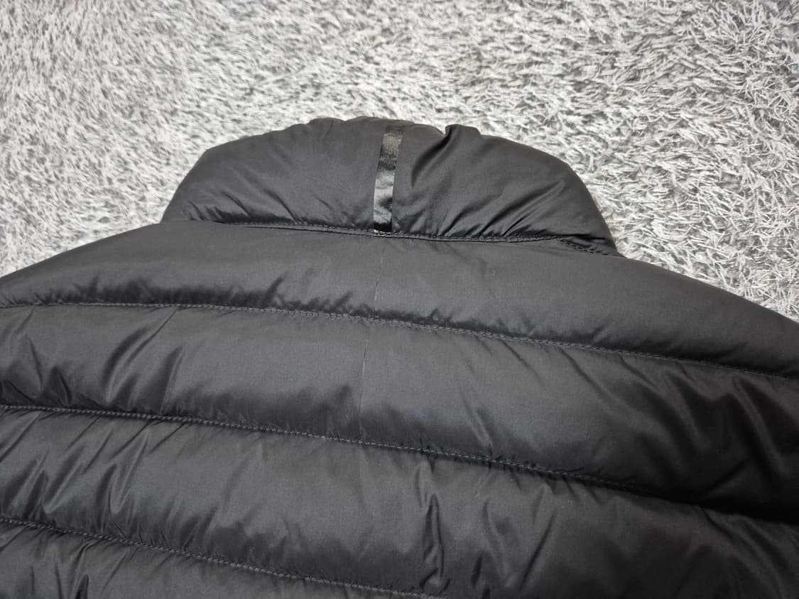 데카트론 남성 울트라라이트 덕다운 조끼 M 상품이미지4