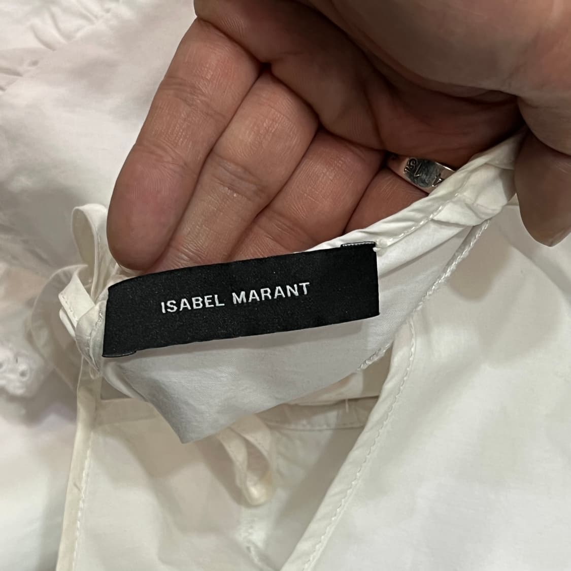  이자벨마랑 펀칭 러플 블라우스 y14636 상품이미지6