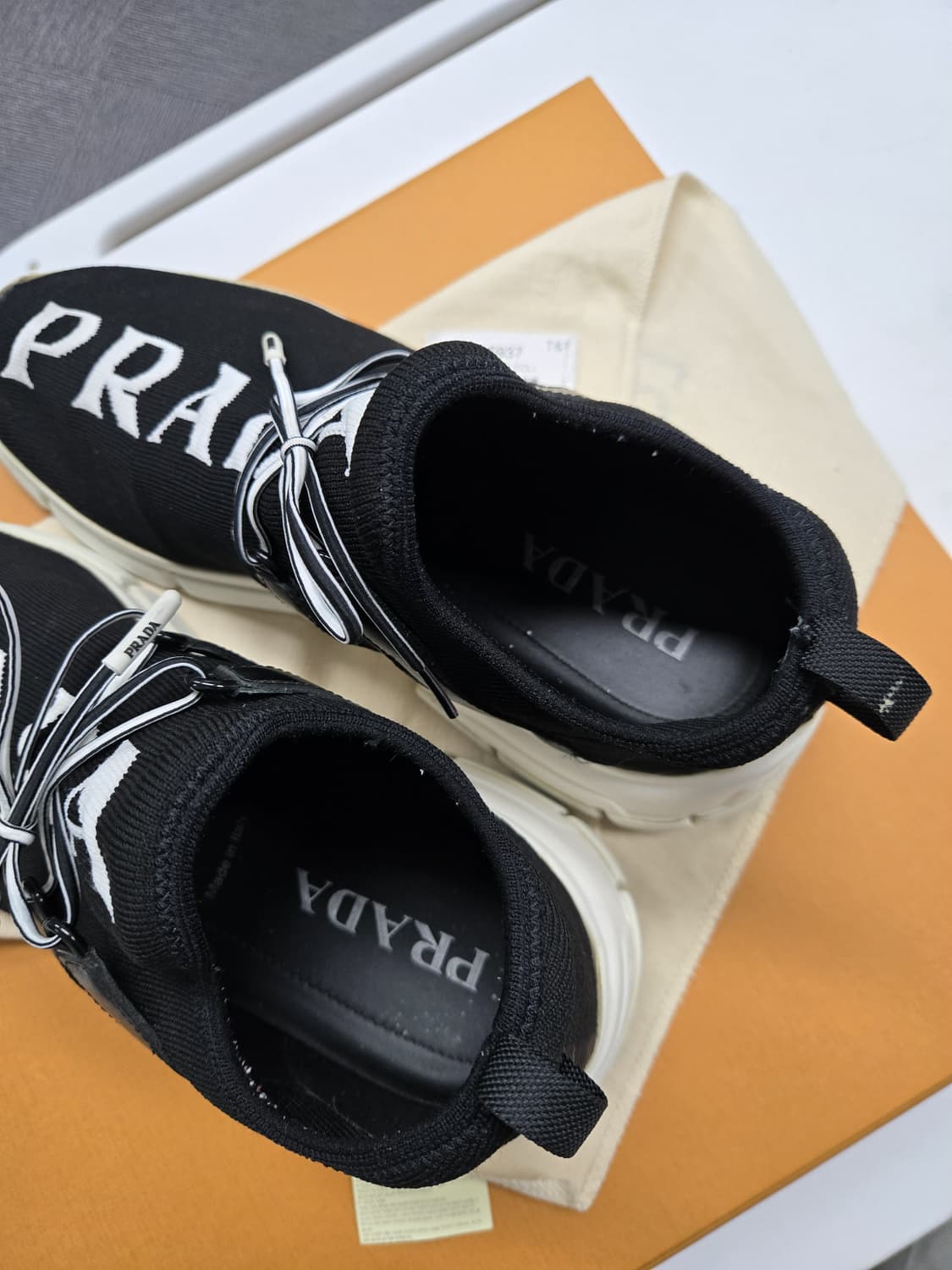 [A급컨디션]프라다 니트 스니커즈 상품이미지7