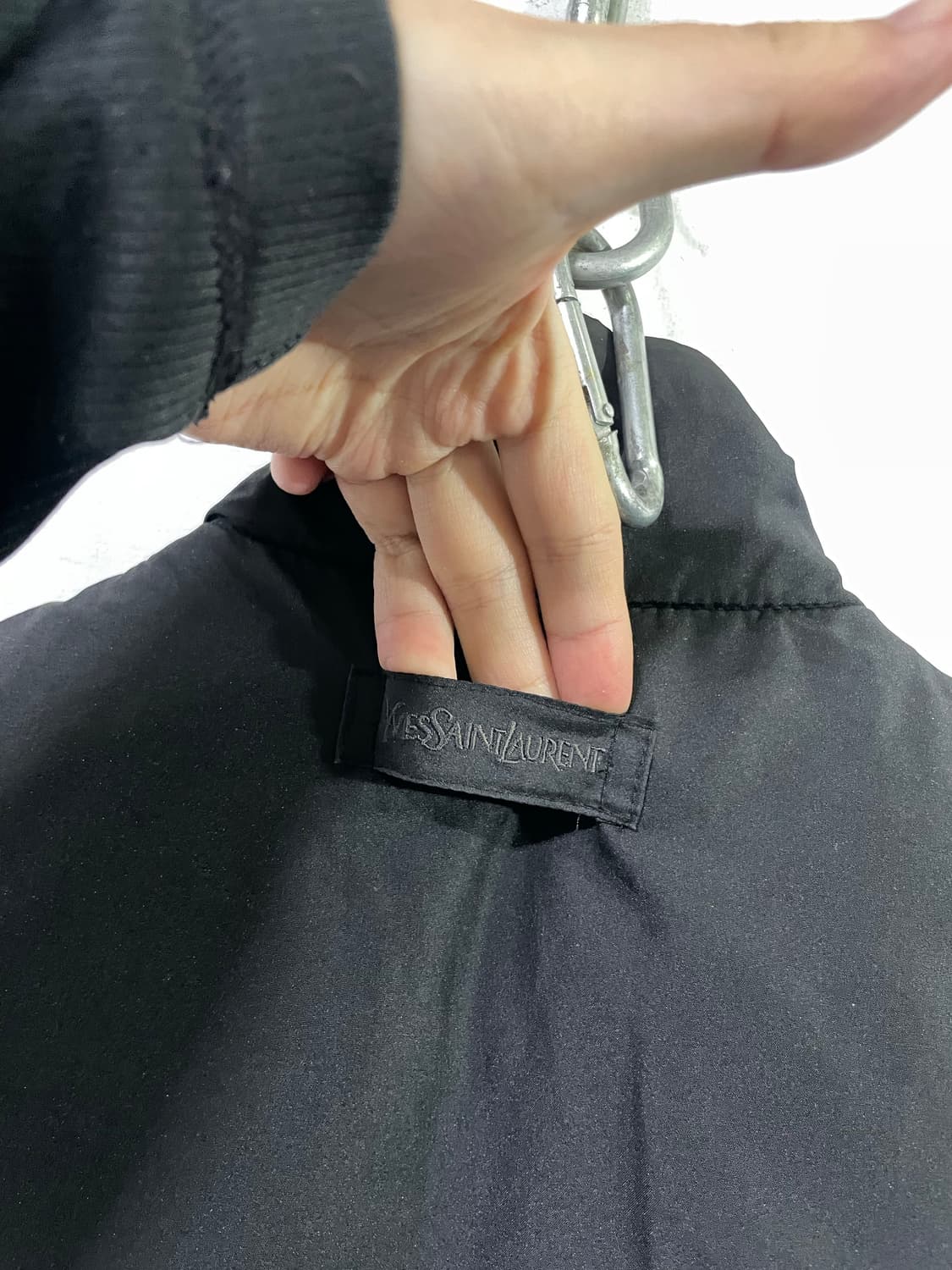 입생로랑 다운 패딩조끼 YSL 100-105사이즈 상품이미지7