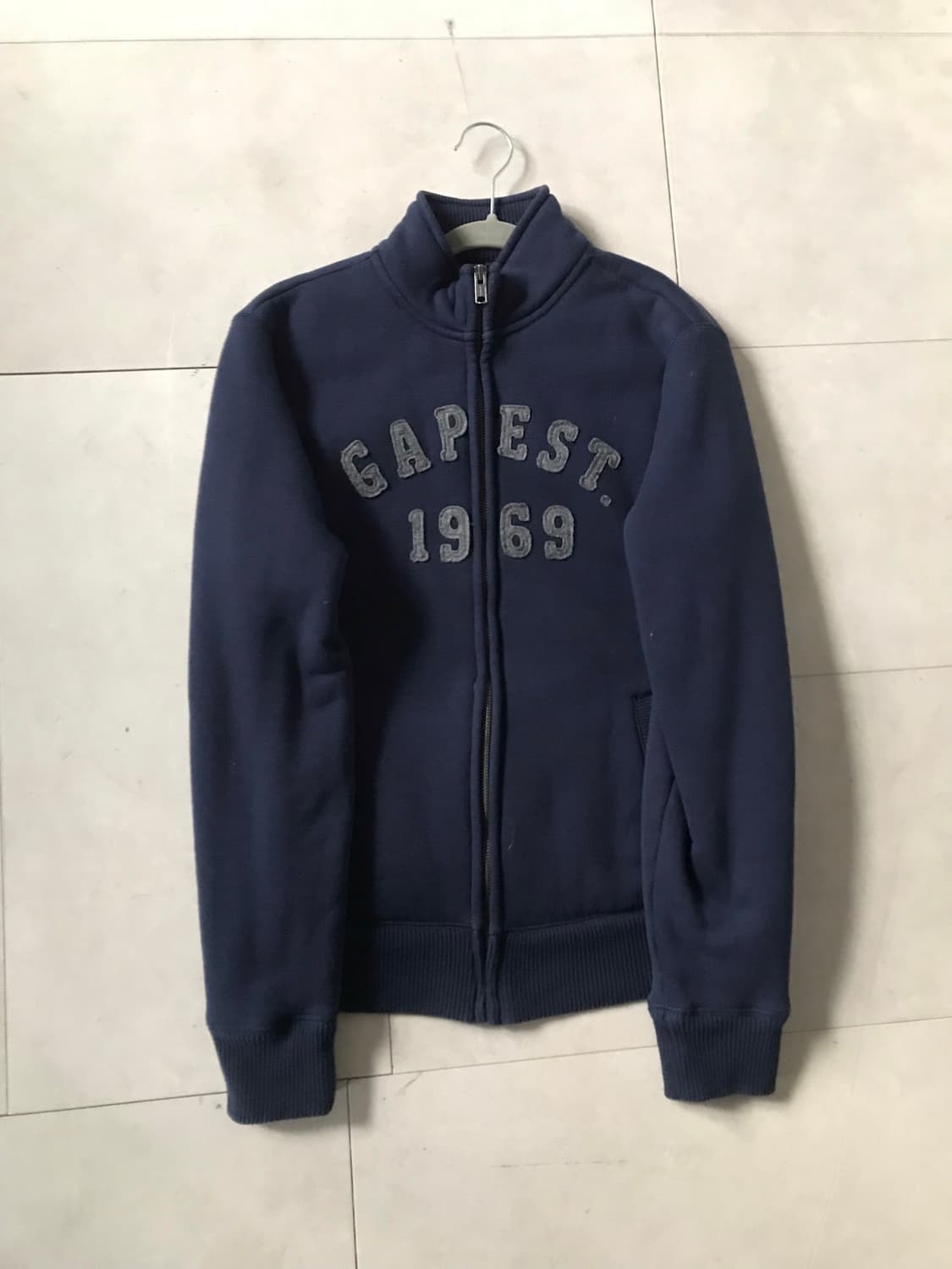 갭 네이비 로고 보아퍼집업 상품이미지9