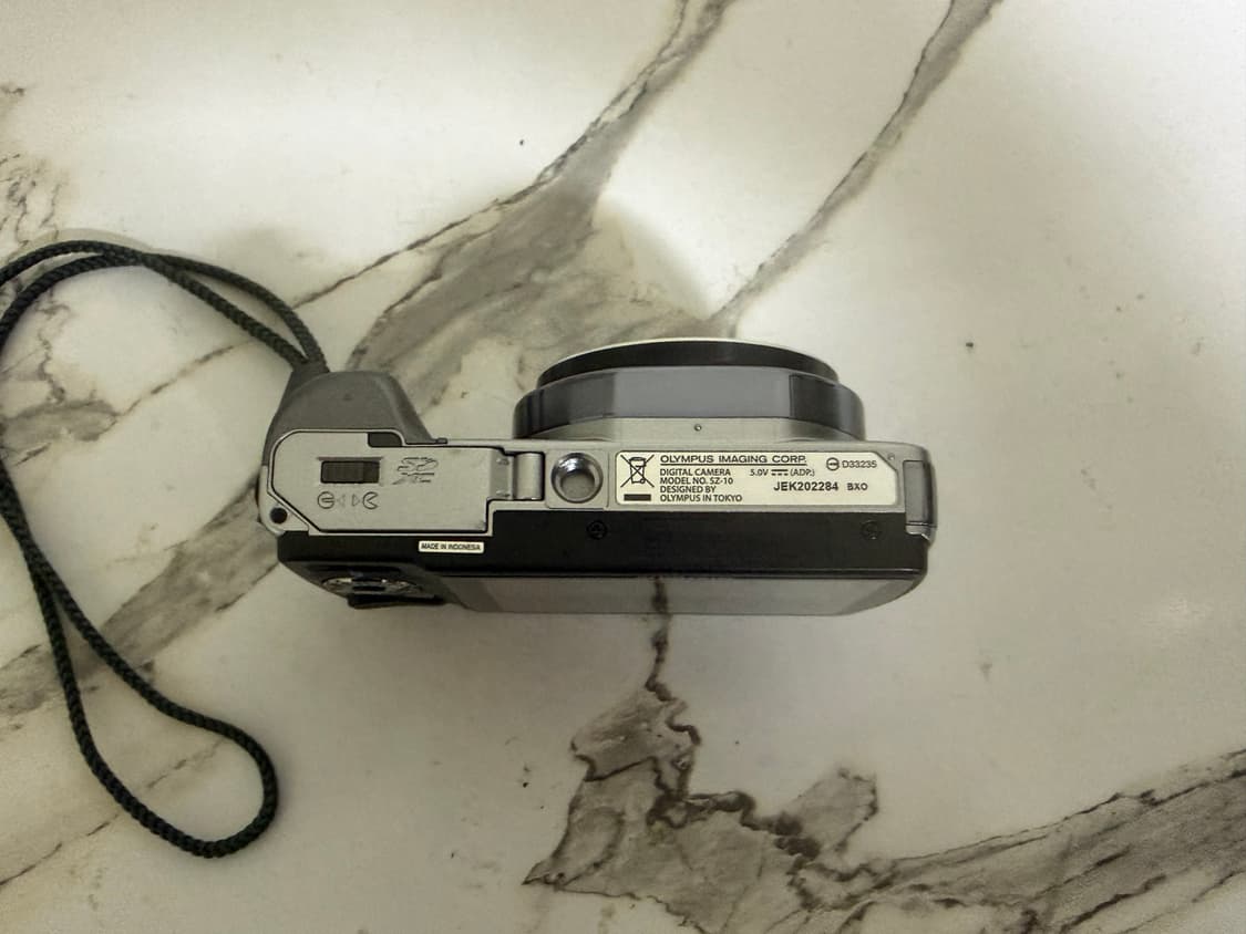 올림푸스 sz-10 카메라(하이엔드) + 고라 케이스 포함 상품이미지10