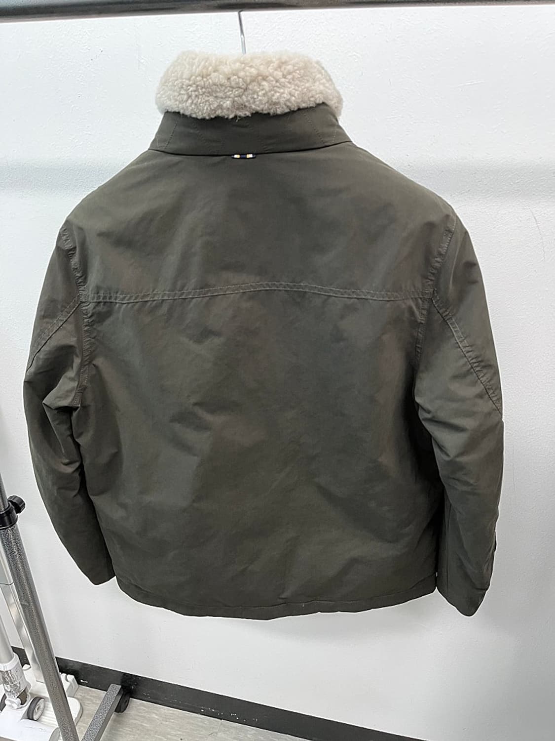 95) 헤지스 24fw 양털 패딩자켓  상품이미지7