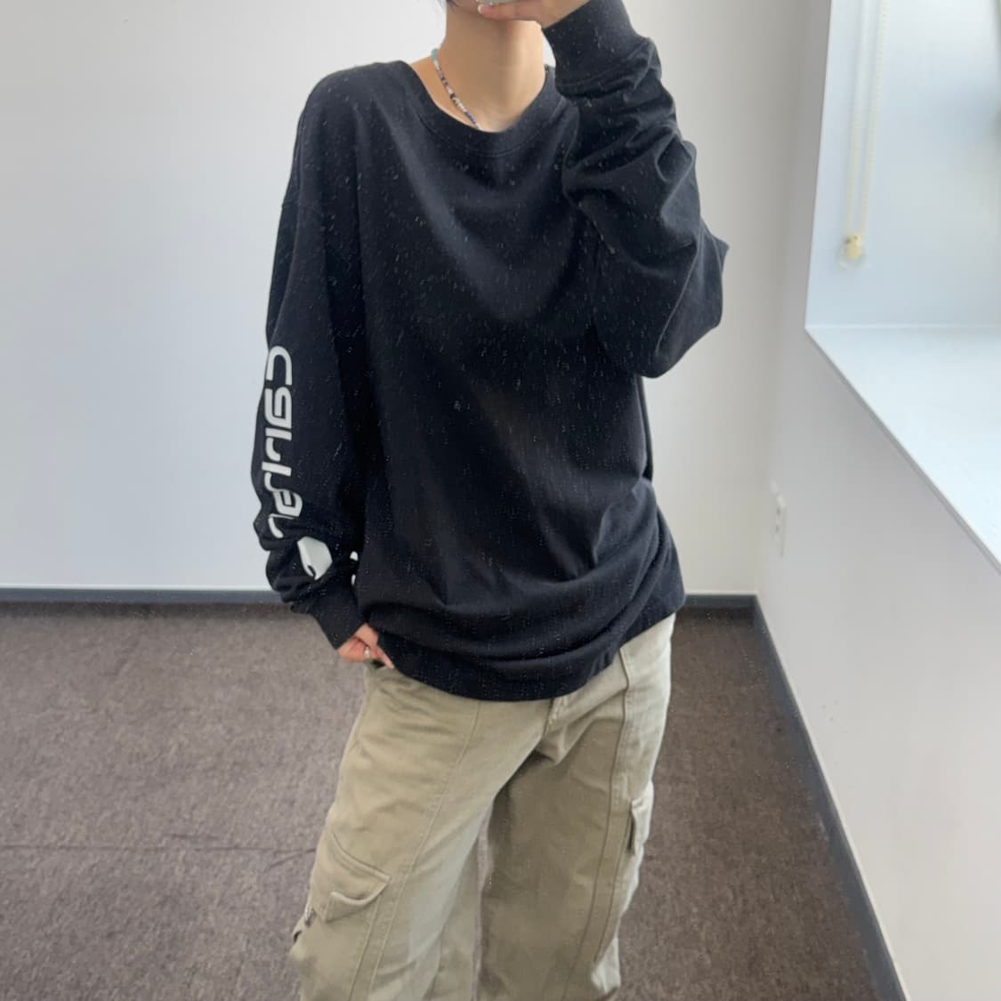 Carhartt 칼하트 사이드로고 블랙 롱슬리브 상품이미지1