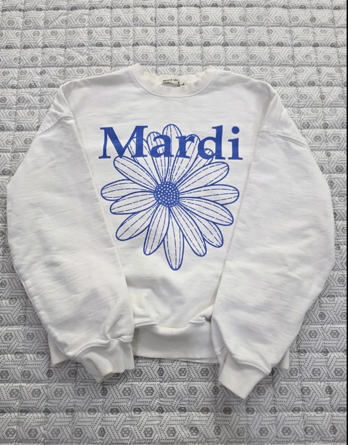 마르디 메크르디 플라워 맨투맨 상품이미지1