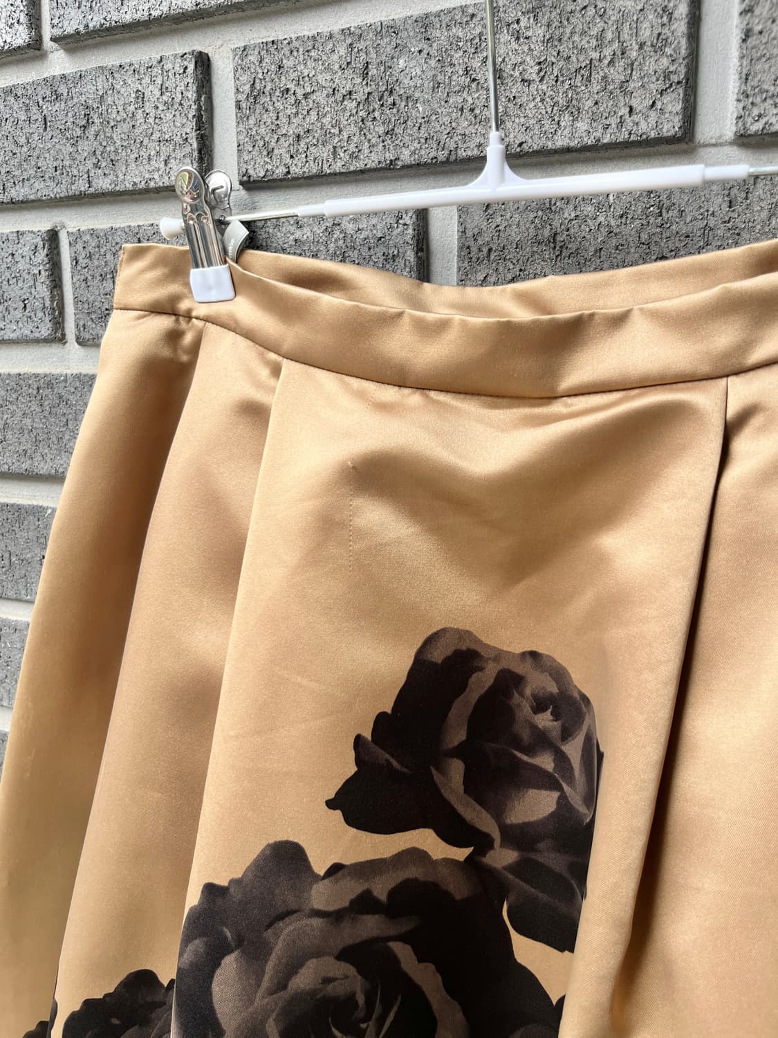 Dama Collecition 블랙 로즈 스커트  상품이미지9