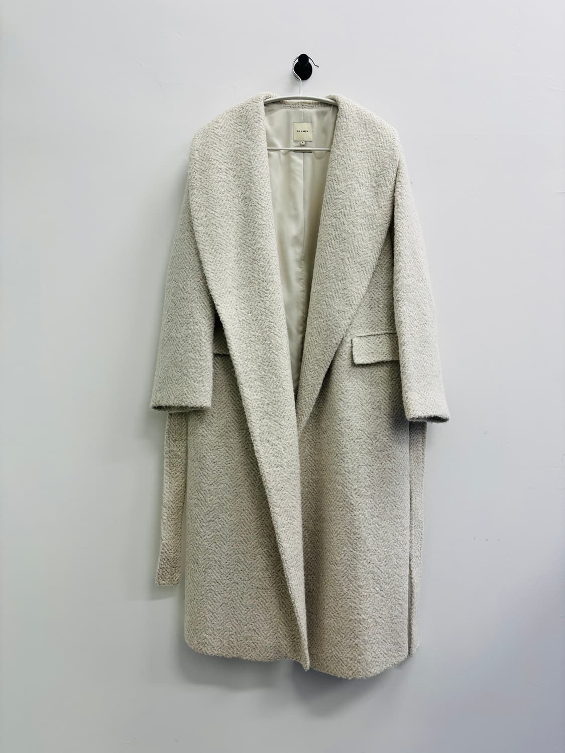 블루민(BLUMIN) 해링본 꾸안꾸 핸드메이드 로브 코트 상품이미지1