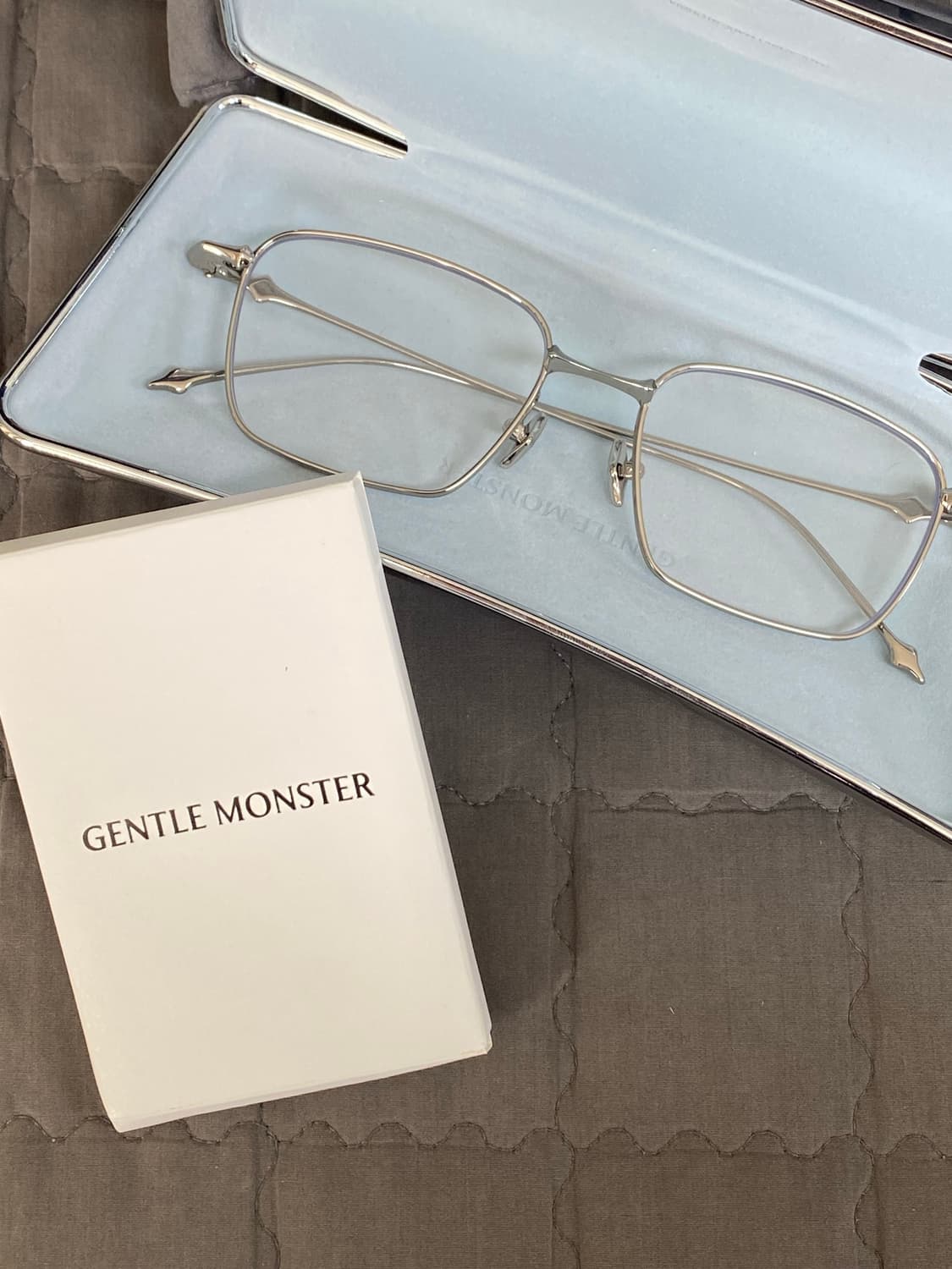 젠틀몬스터 ABA 아바 02 실버 상품이미지1