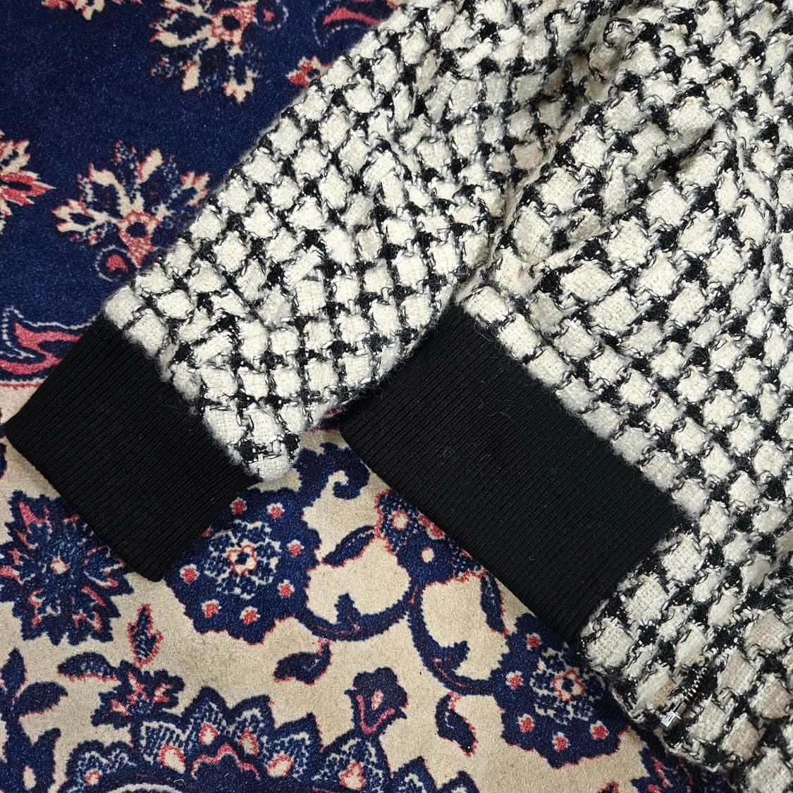 비클라(BECLA) 크롭 트위드 봄버자켓 Free  상품이미지3