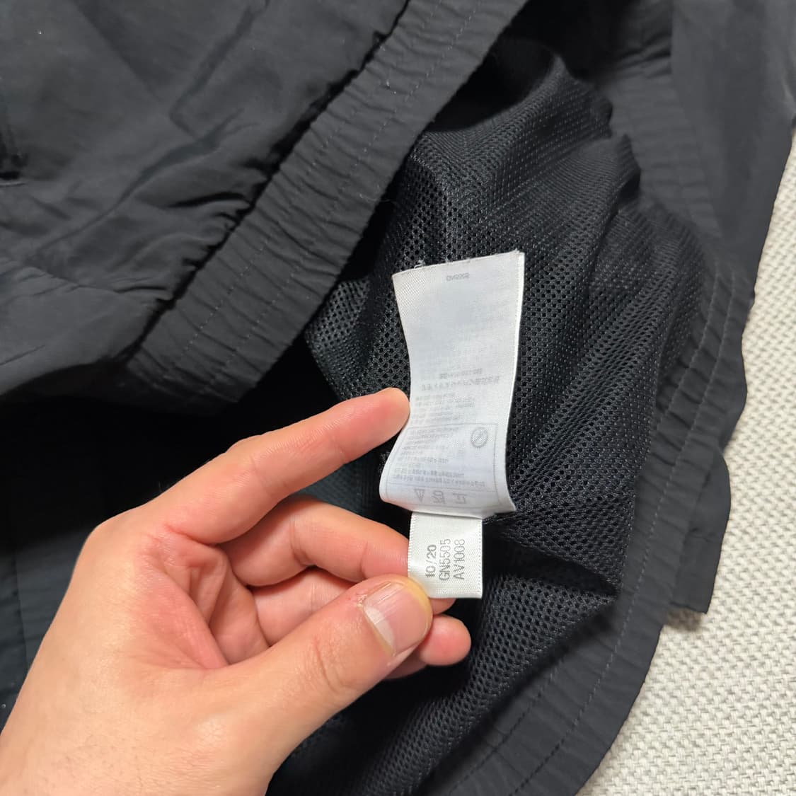 아디다스 오리지널 사이드 로고 바람막이 상품이미지5