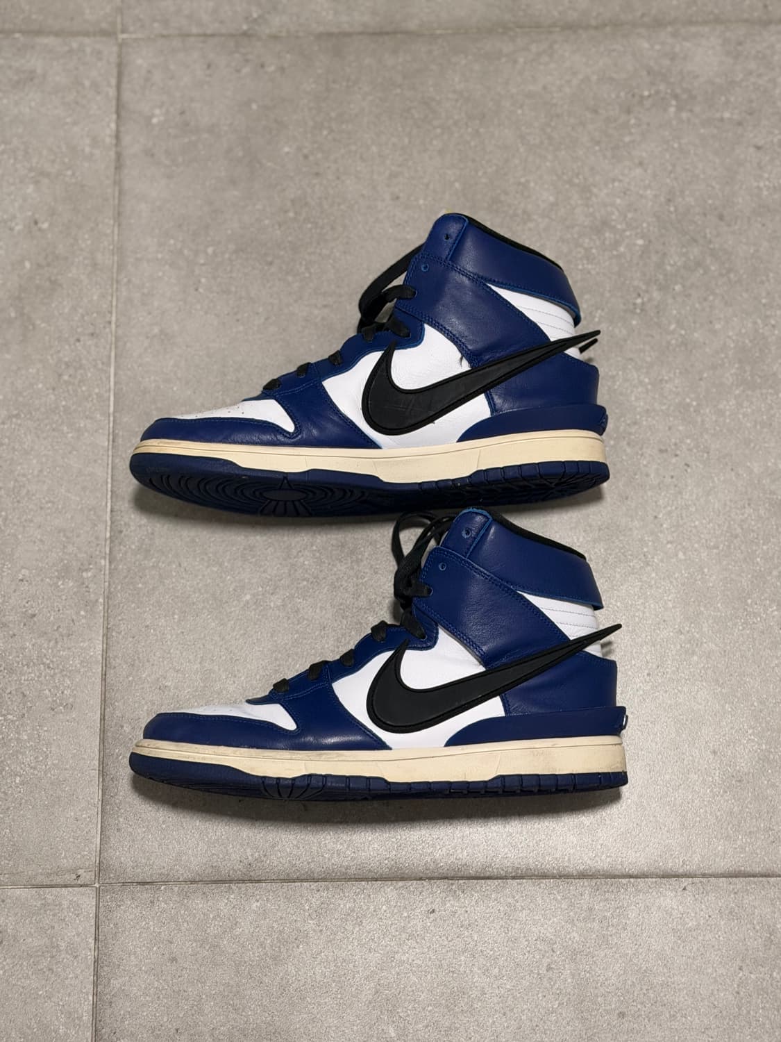 [290] 나이키 x 엠부쉬 덩크하이 딥 로얄 블루 팝니다 상품이미지1