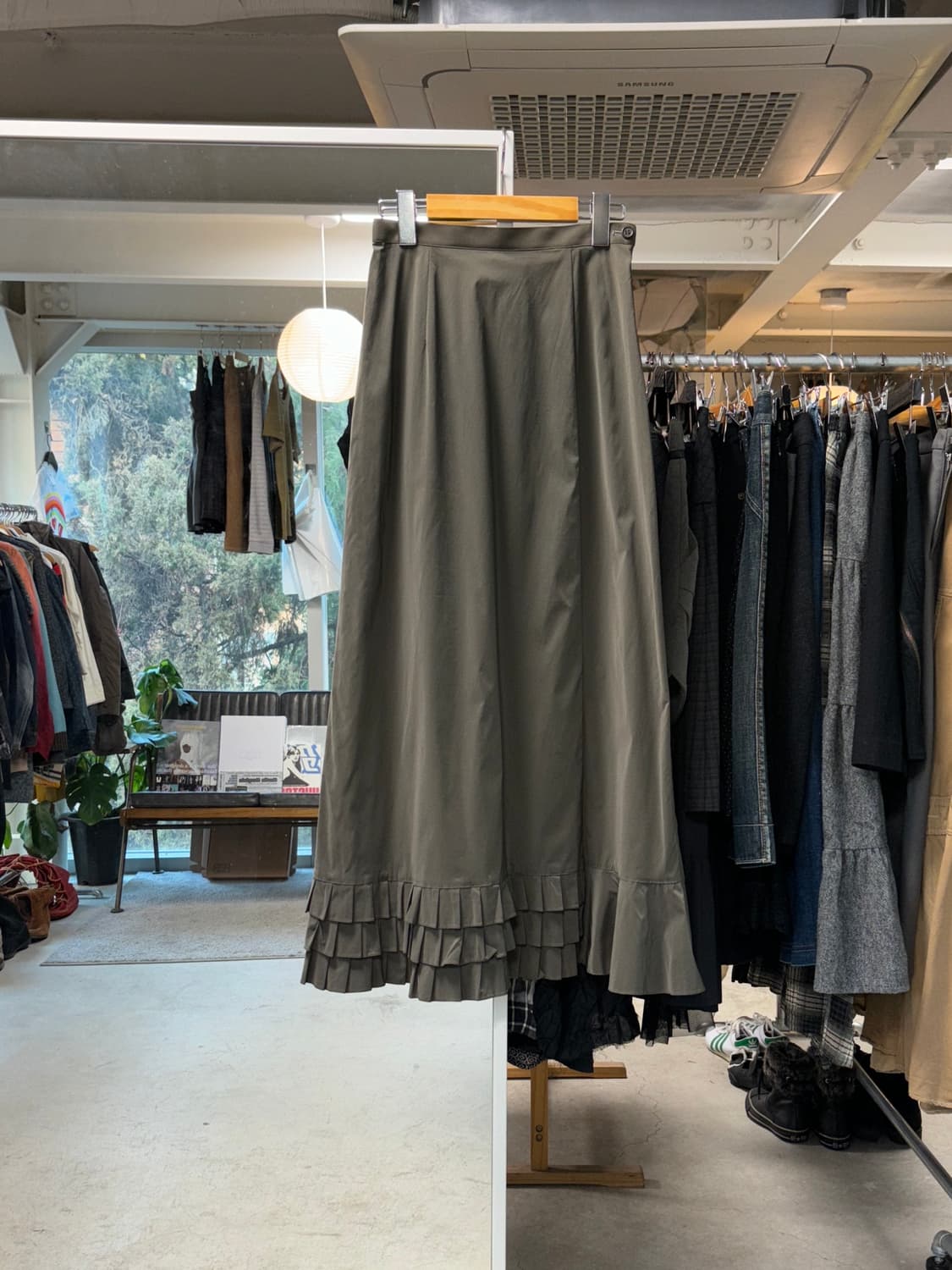 아츠로 타야마 나일론 롱스커트 상품이미지1