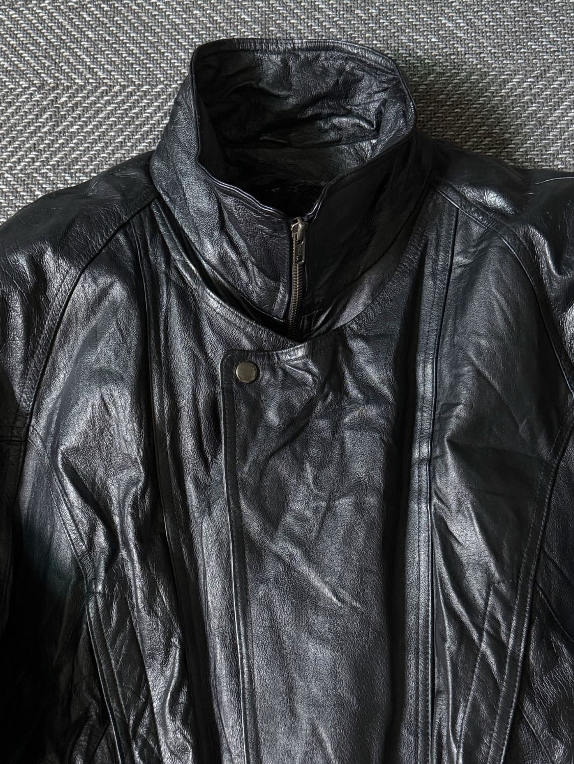 90s 4U 블랙 레이어드 패널 빈티지 소가죽 자켓 (105-110) 상품이미지2