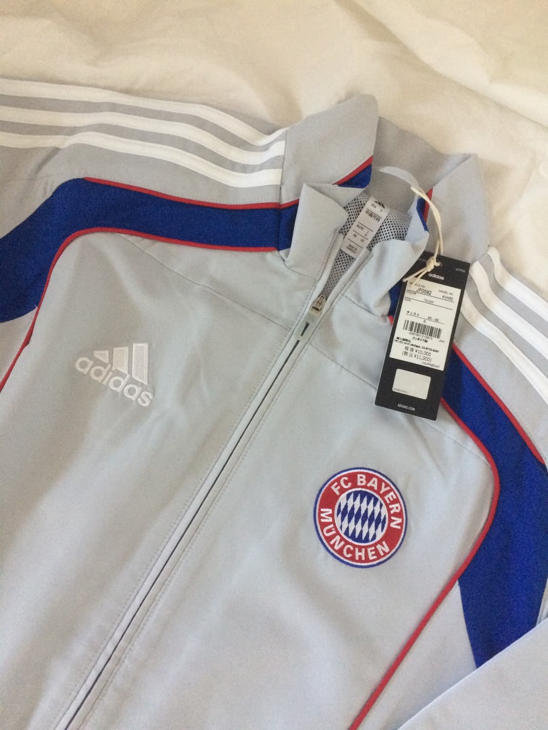 아디다스 바이에른 뮌헨 UBP 트랙탑 상품이미지2