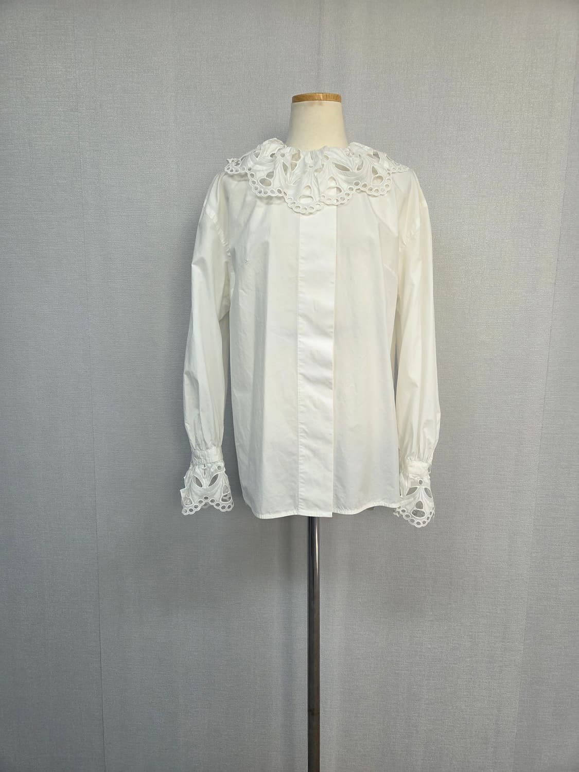 산드로 블라우스 상품이미지1