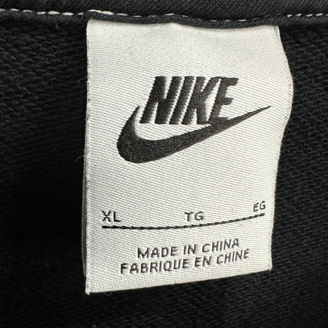 105 나이키 스티치 여자 루즈핏 크롭 맨투맨 상품이미지3