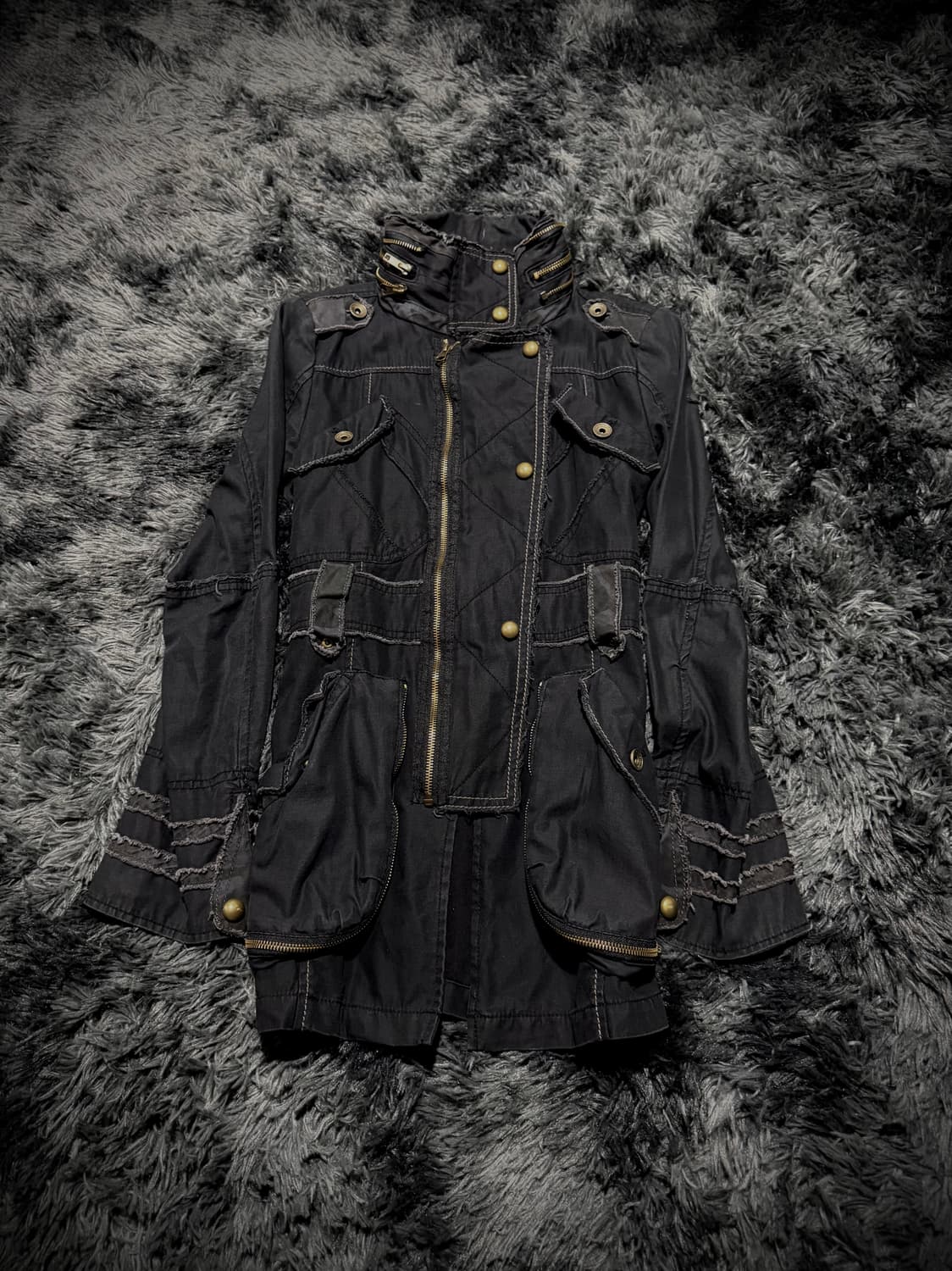 블랙 멀티포켓 그런지 디테일 밀리터리 자켓 상품이미지1