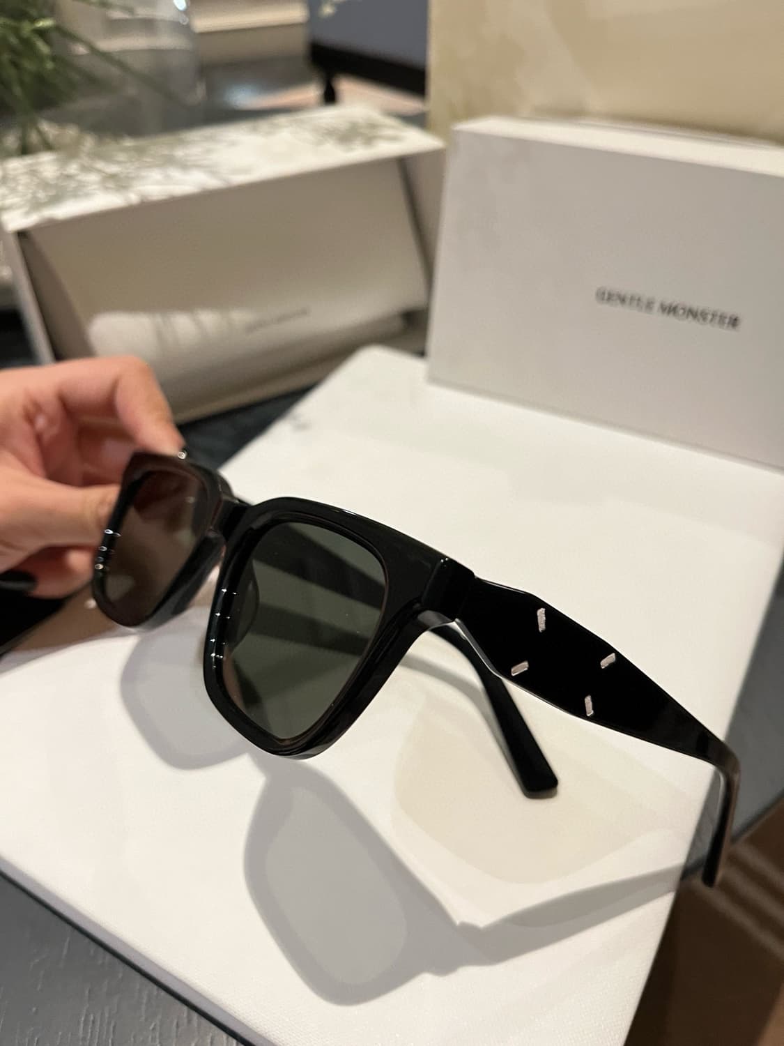 정품-젠틀몬스터 메종마르지엘라 MM110 01선글라스 상품이미지4