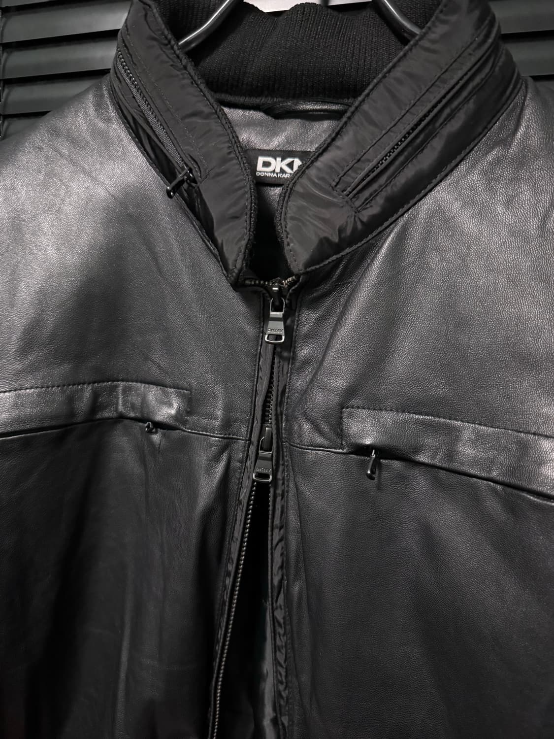 DKNY 도나카란 양가죽 레더 나일론 패디드 점퍼 바시티 봄버 라이더 상품이미지4