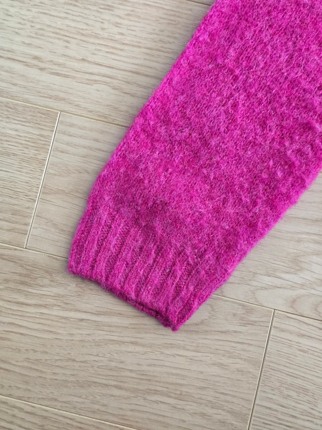 할리오브스코틀랜드 핑크색 니트 36 상품이미지3