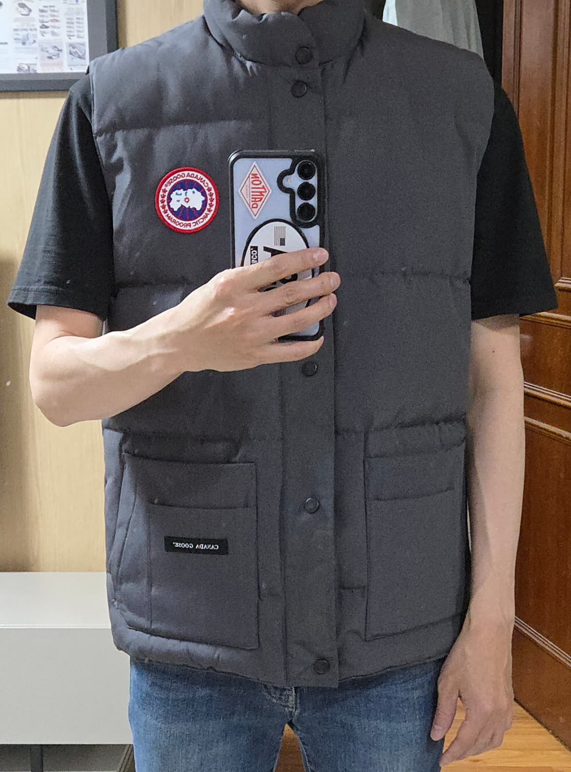 (착샷) 캐나다구스 크루 프리스타일 패딩 베스트  상품이미지9