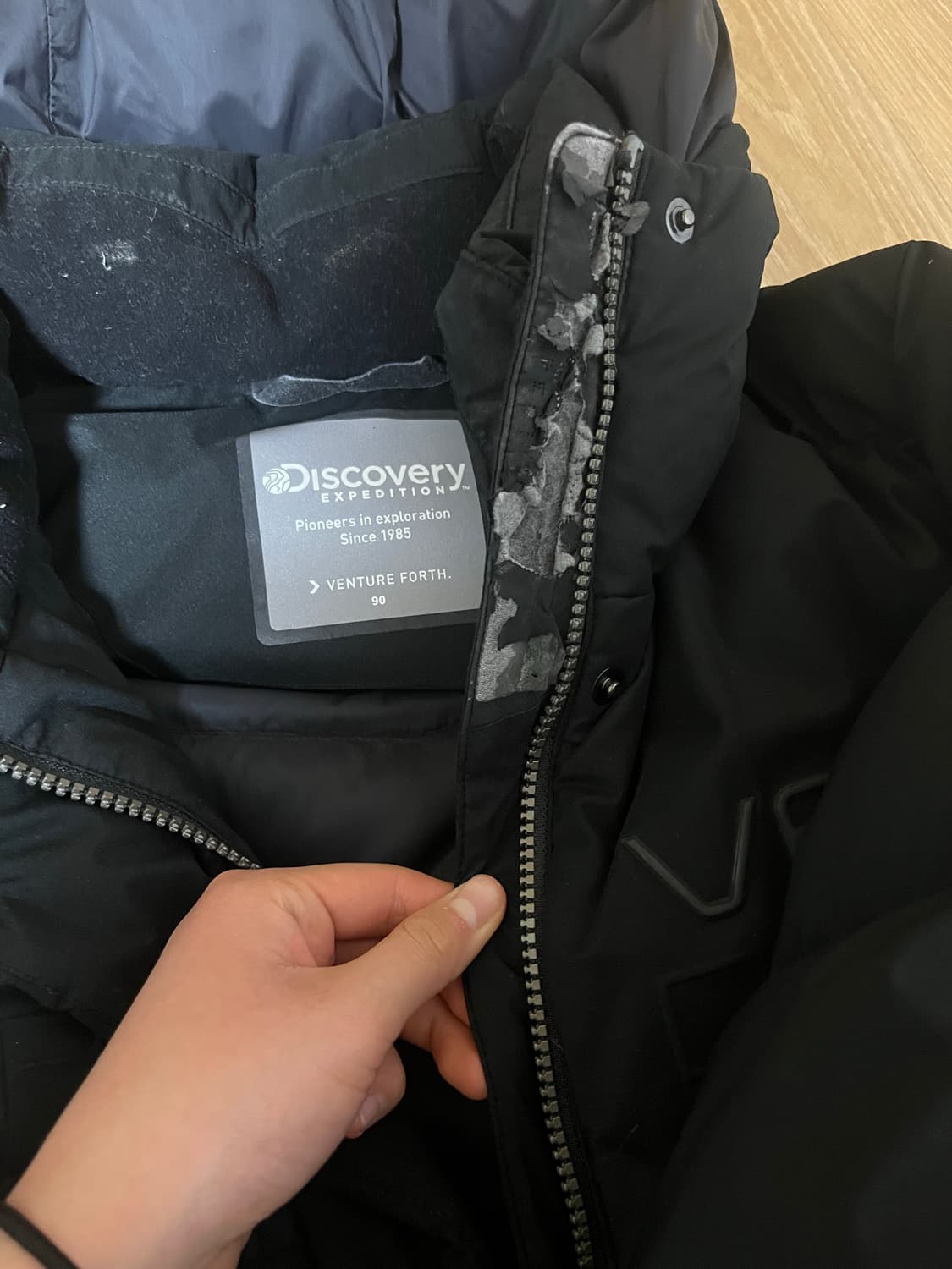 디스커버리 스타일 롱패딩 🧥❄️ (정품 확실X)  상품이미지3