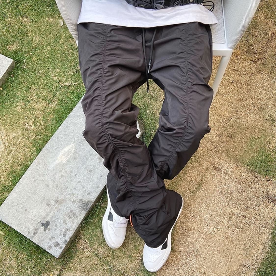 릭 스타일핏 나일론 셔링 곱창 주름핏 팬츠  상품이미지3