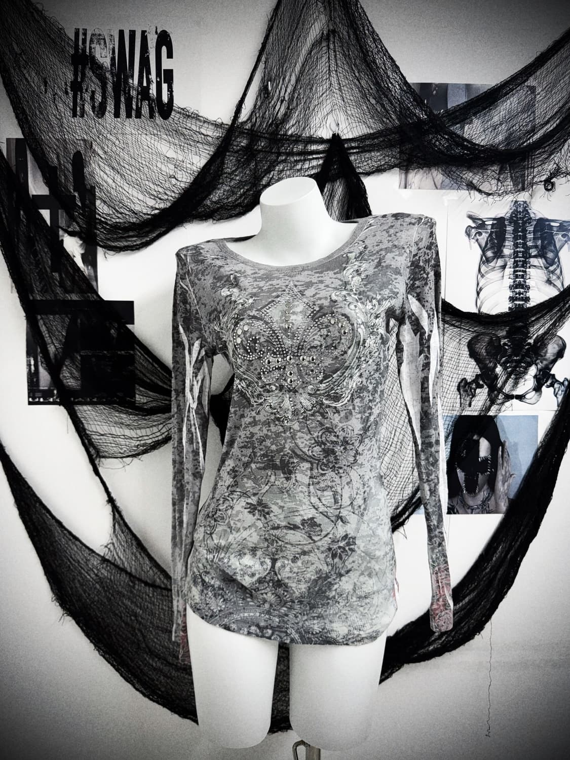 Vocal printing detailed longsleeve 상품이미지1