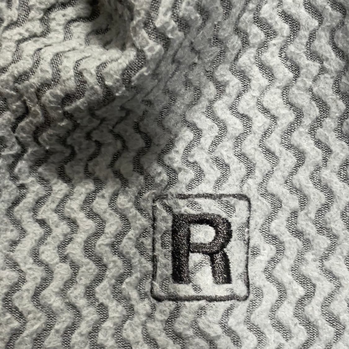 파타고니아 R1 에어크루넥 하프집업 상품이미지3