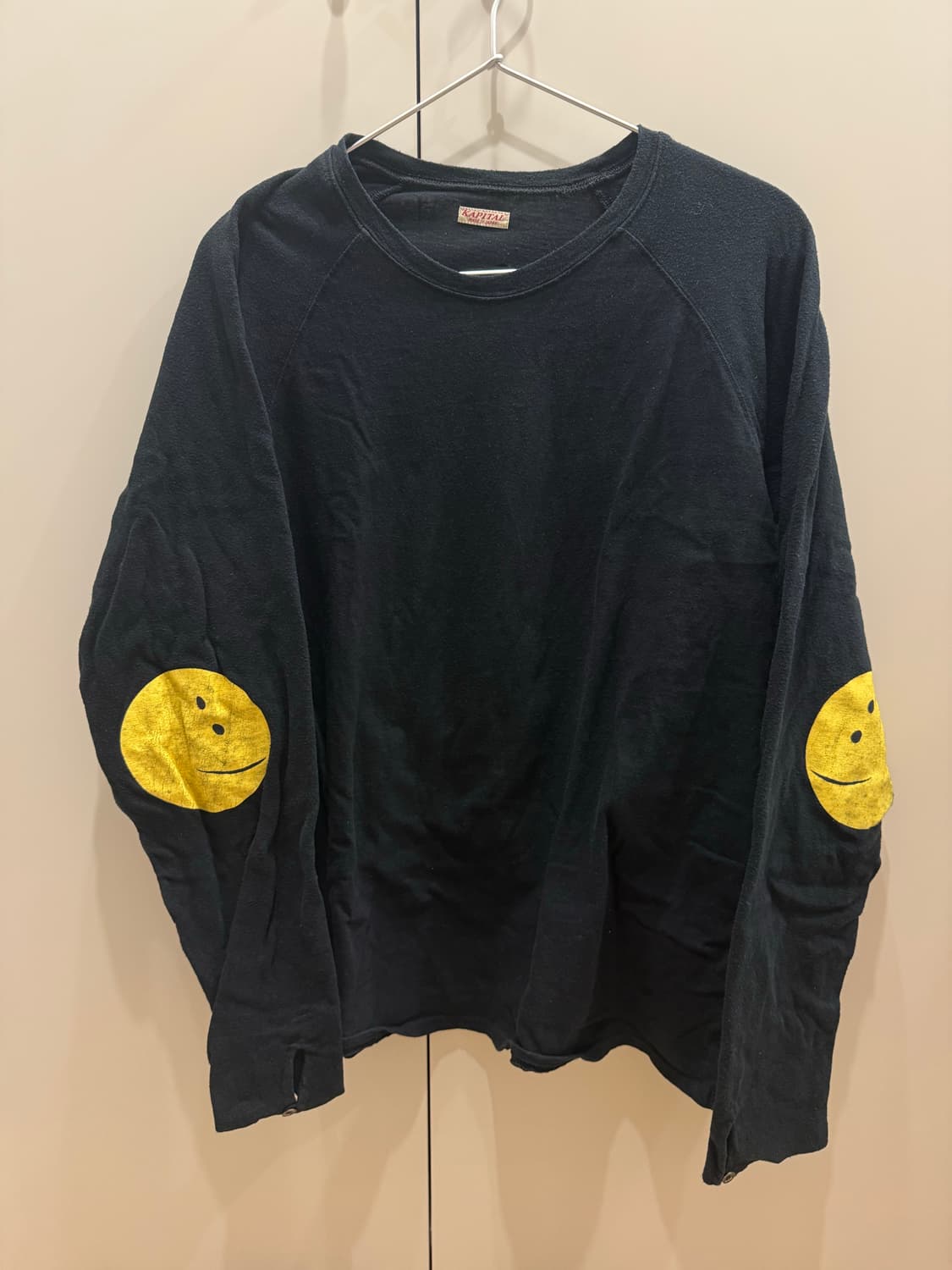 [4] 캐피탈 스마일 롱슬리브 상품이미지1