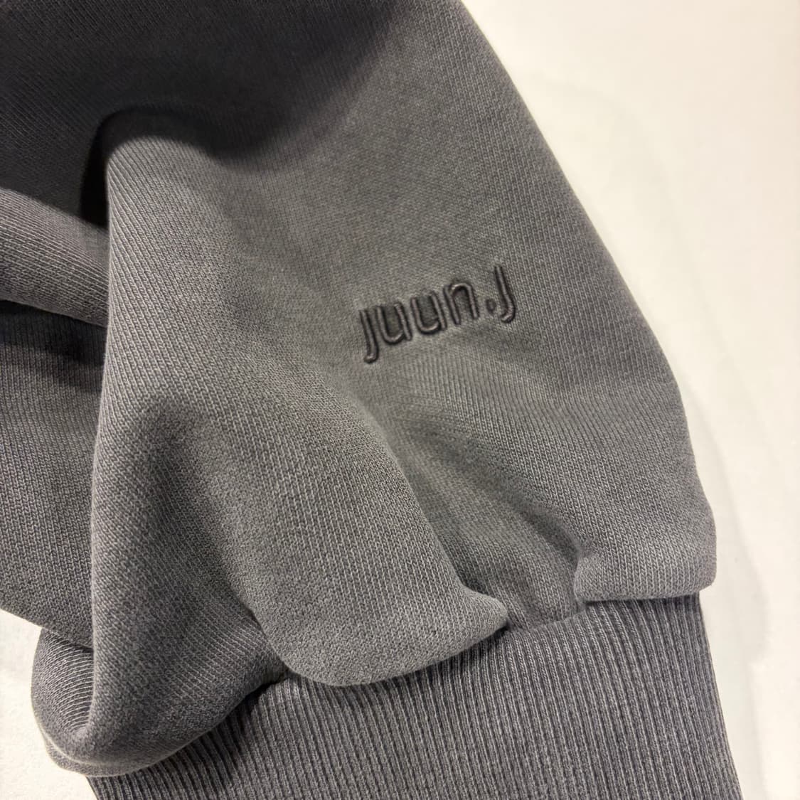 [L] 20FW juunj 준지 가먼츠다잉 후드티 차콜 그레이 D958 상품이미지10