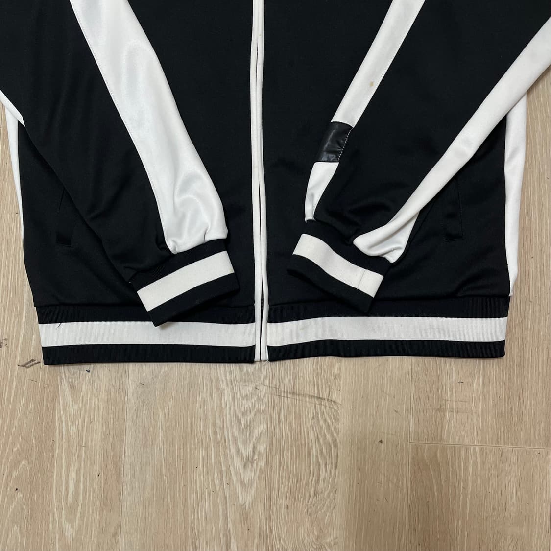 리복 올드스쿨 자수로고 배색 트랙탑 져지 XL(105) 상품이미지8