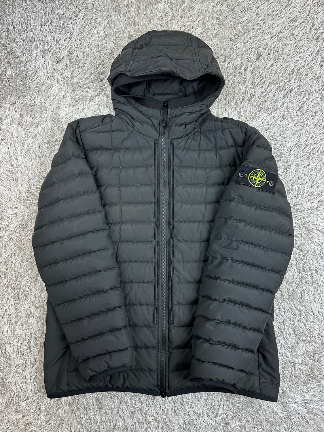 [L] 백화점판 정품 스톤아일랜드 21FW 와펜 텔라 블렌드 경량패딩 상품이미지2