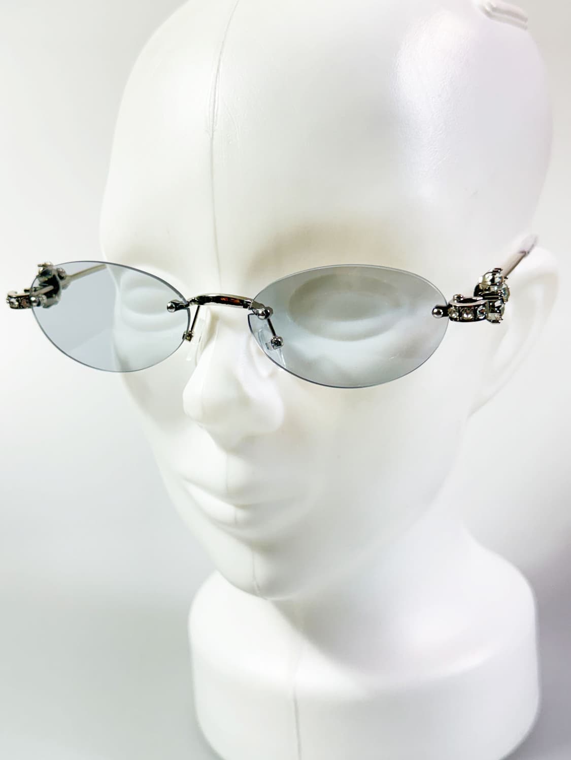 크리스탈 템플 디테일 무테 오벌 메탈 빈티지 선글라스 상품이미지9