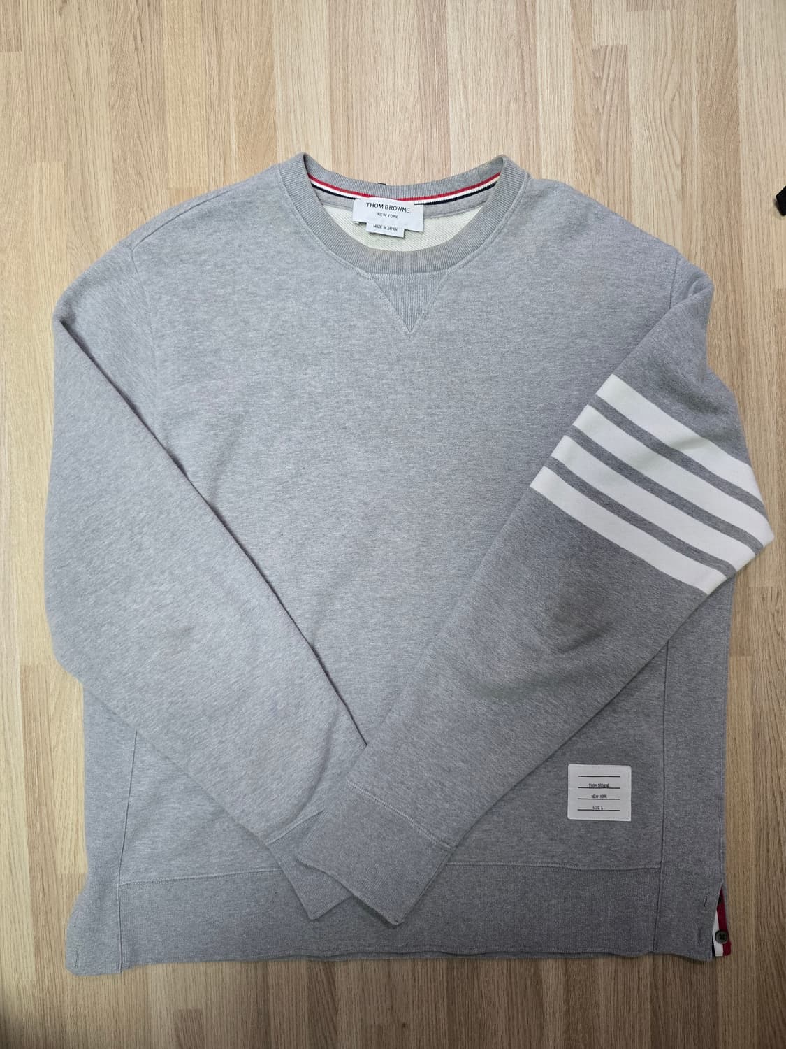 (정품) 톰브라운 사선완장 그레이 6사이즈 상품이미지2