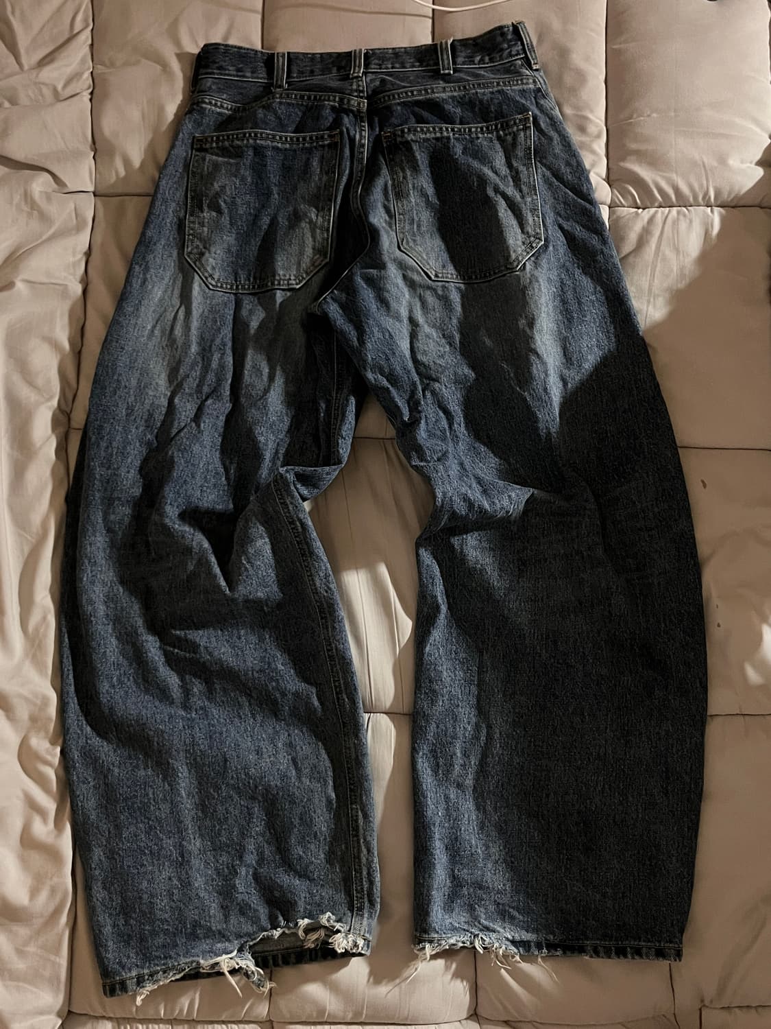 해칭룸 와이드 커브진 워시드 블루 상품이미지4