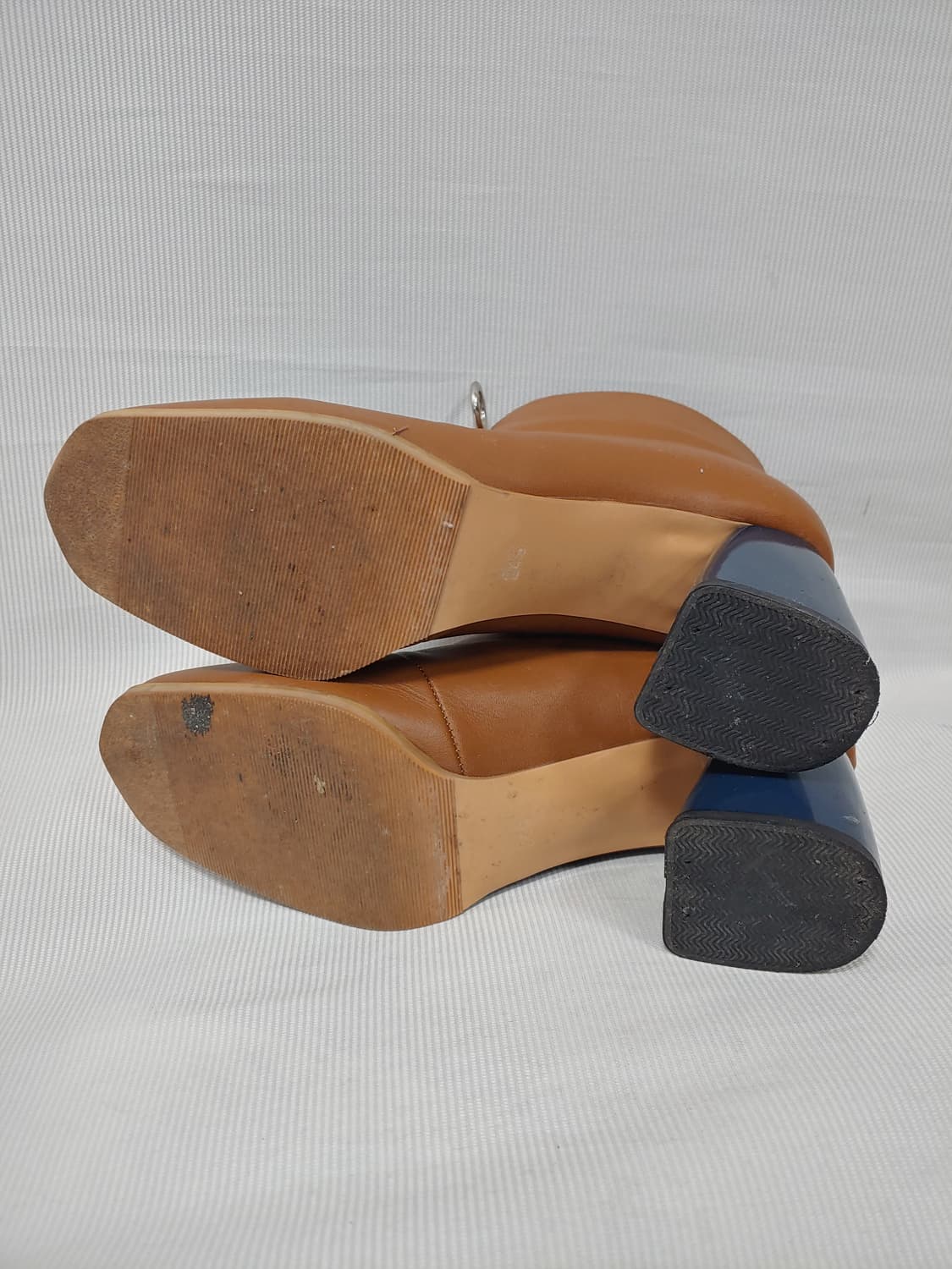 구호 브라운 가죽 앵클 부츠 245 상품이미지6