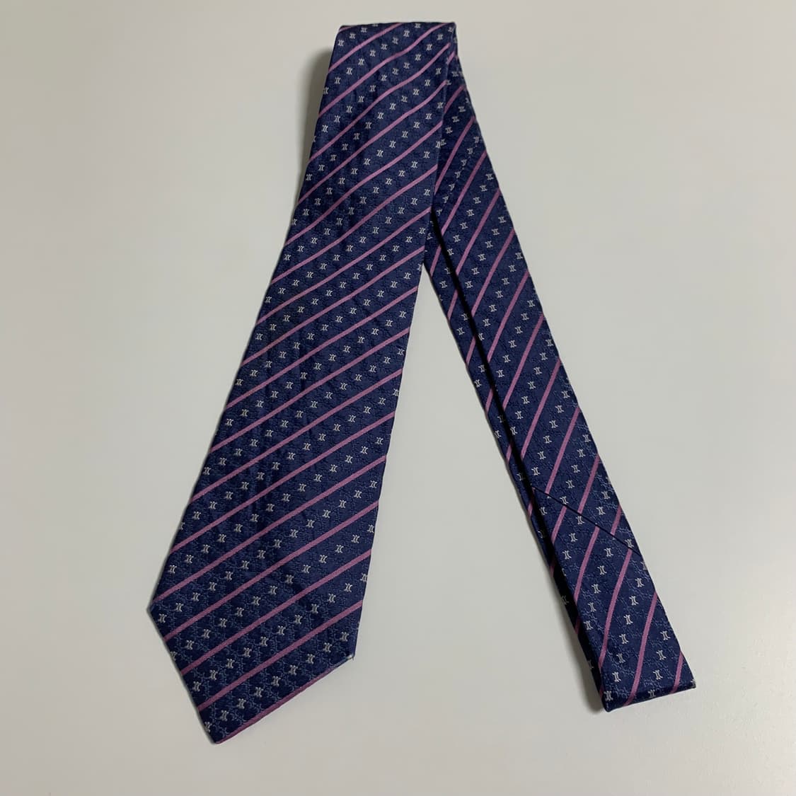 셀린느(CELINE) 명품 모노그램넥타이 100실크 A등급 9.7cm 상품이미지7