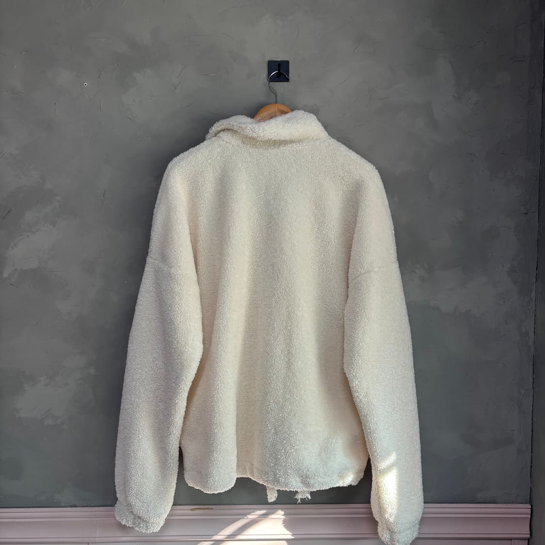 아디다스 빅 트레포일 플리스 화이트 상품이미지4