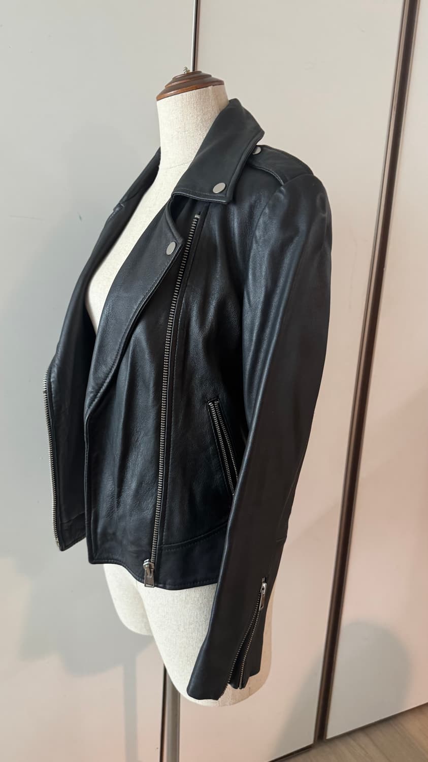 망고 블랙 리얼 가죽 라이더 자켓 상품이미지3