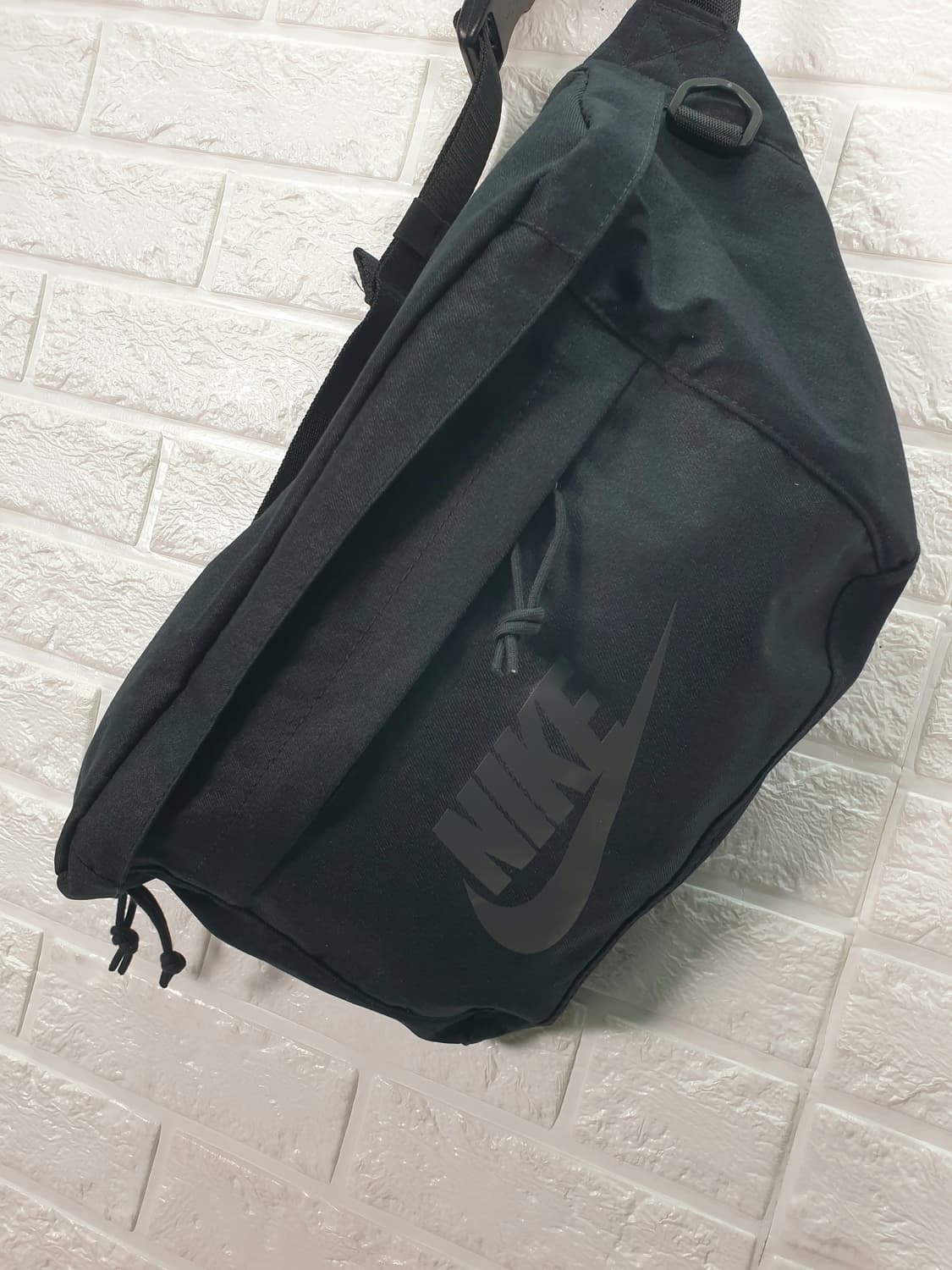 나이키 힙 팩 10L 상품이미지4