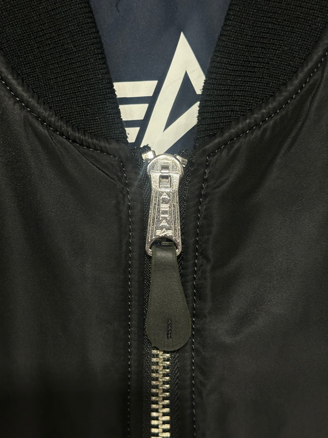 알파인더스트리 x 라이풀 MA1 항공점퍼 상품이미지5