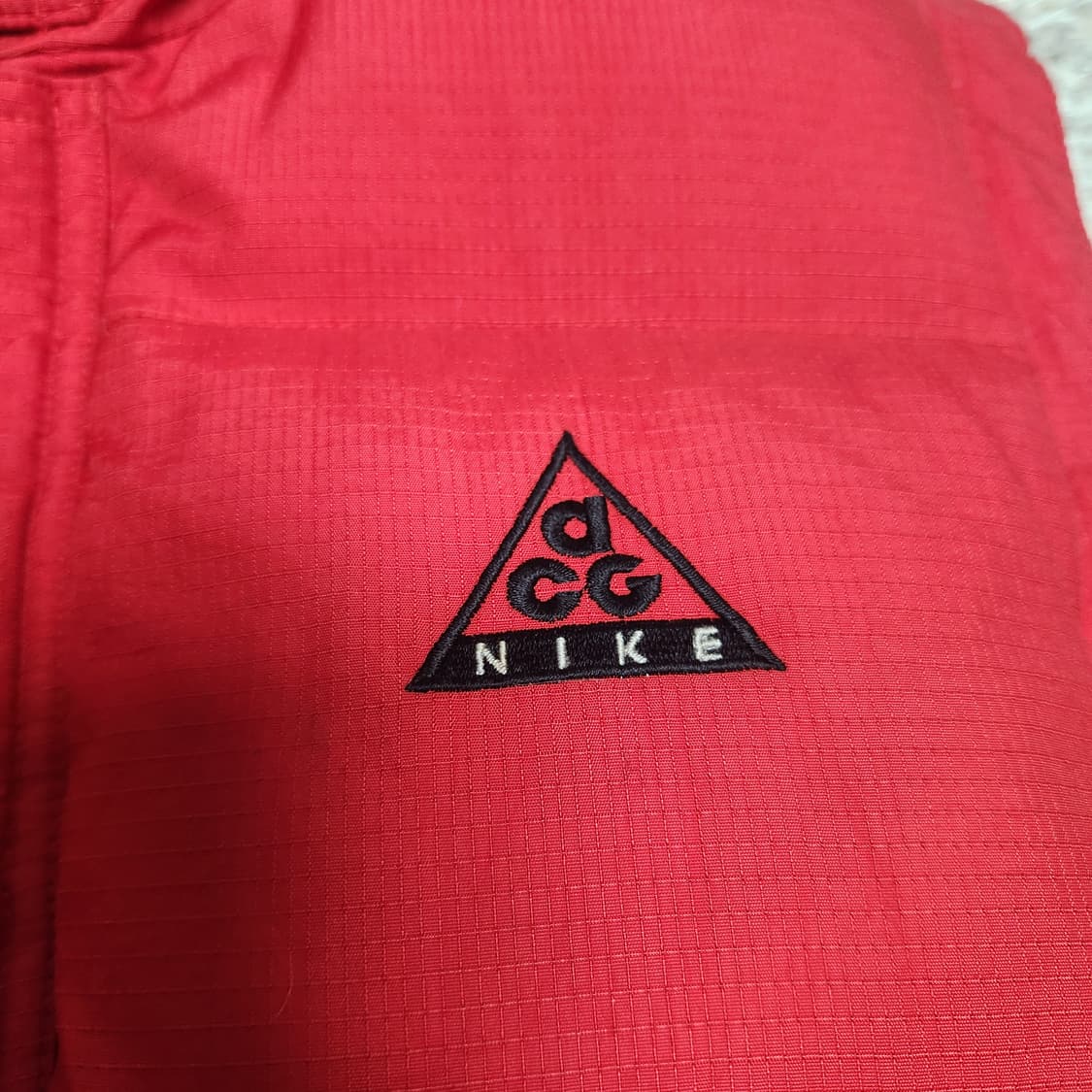 [정품] NIKE 올드스쿨 ACG 패딩 베스트 (95) 상품이미지2