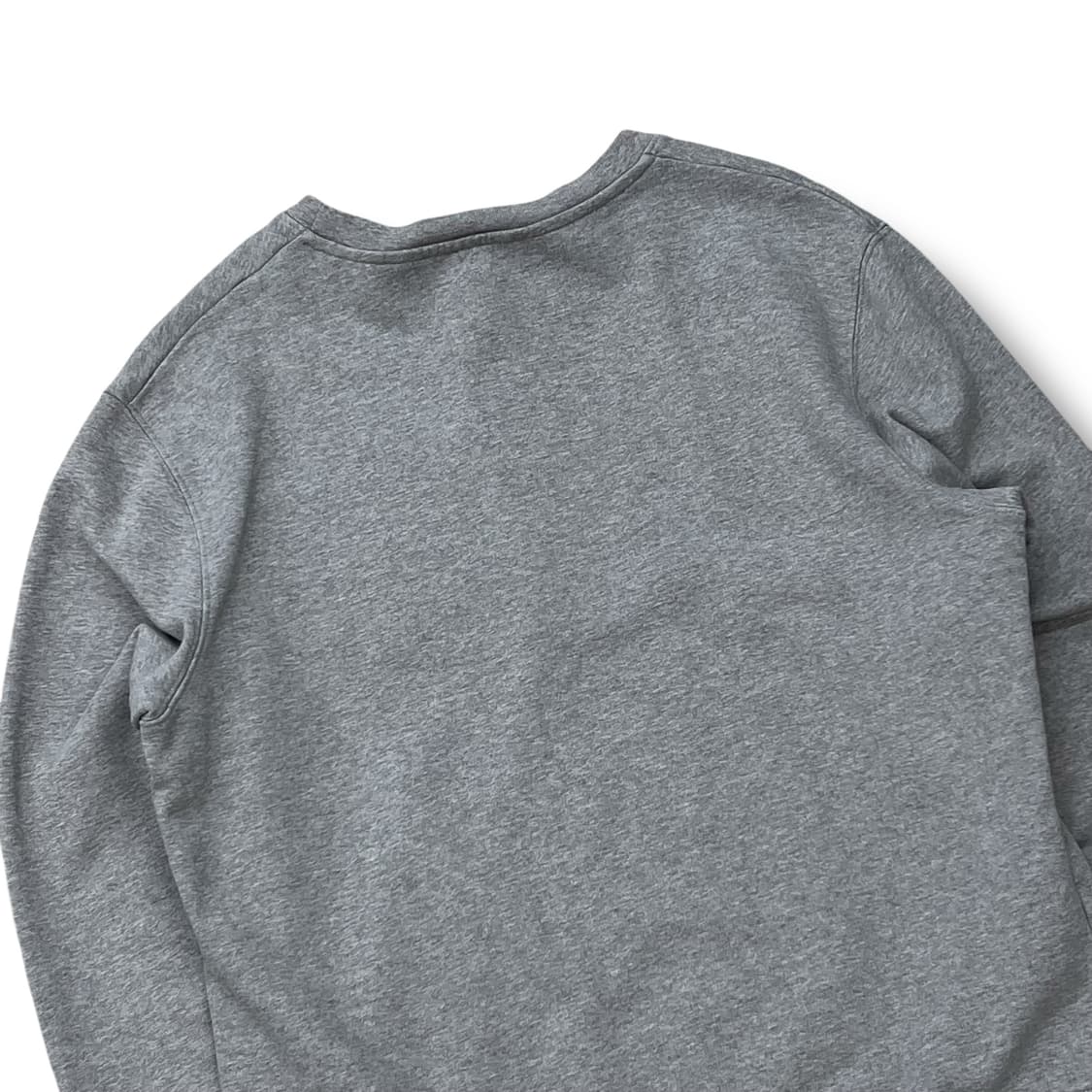 아크네스튜디오 패치 맨투맨 r2090 상품이미지4