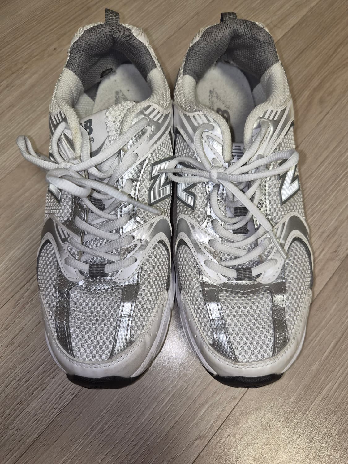 뉴발란스 530 흰/은 운동화 상품이미지5