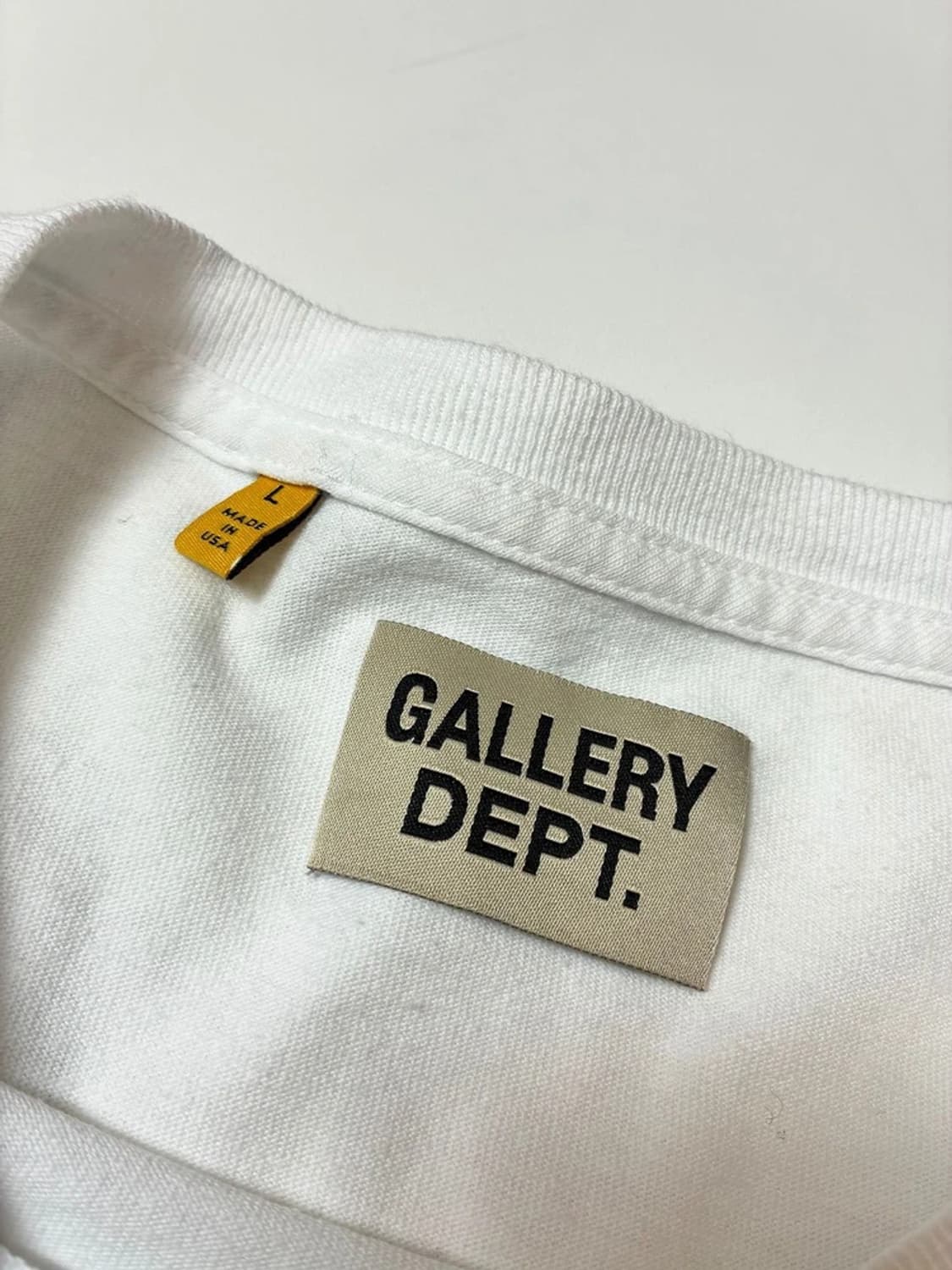 갤러리 디파트먼트 23FW 퍽드 업 로고 반팔 티셔츠 PN9672 상품이미지7