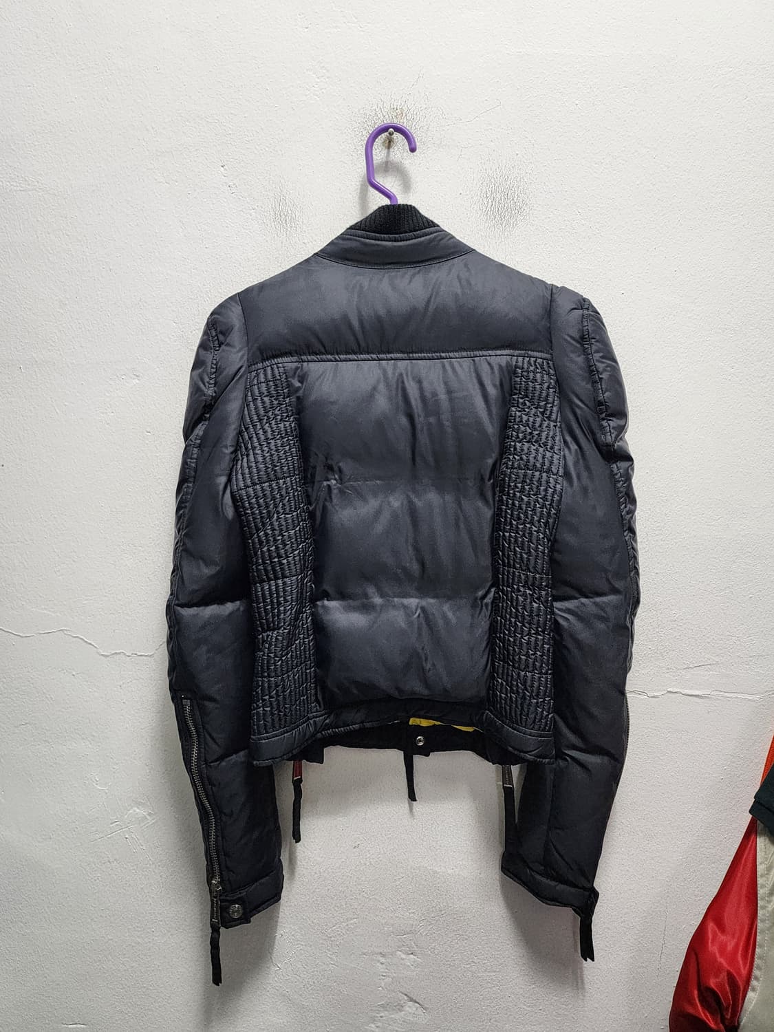 디스퀘어드2 퍼프 숄더 짚 푸퍼 상품이미지2