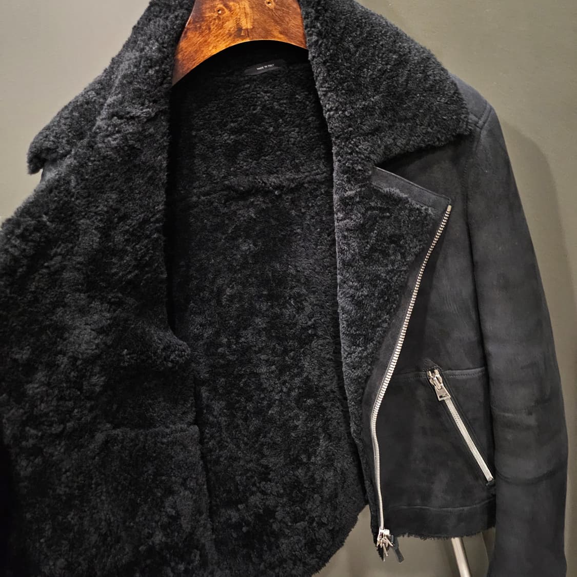 톰포드 스웨이드 바이커 시어링 무스탕 자켓 상품이미지8