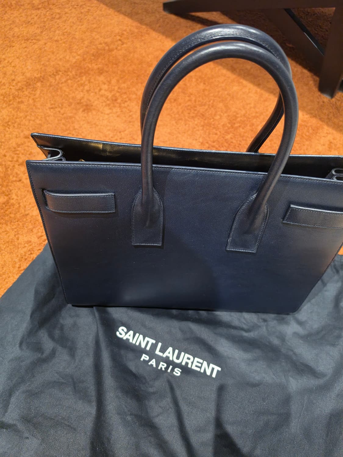 생로랑 샥드쥬르 네이비 라지 상품이미지3