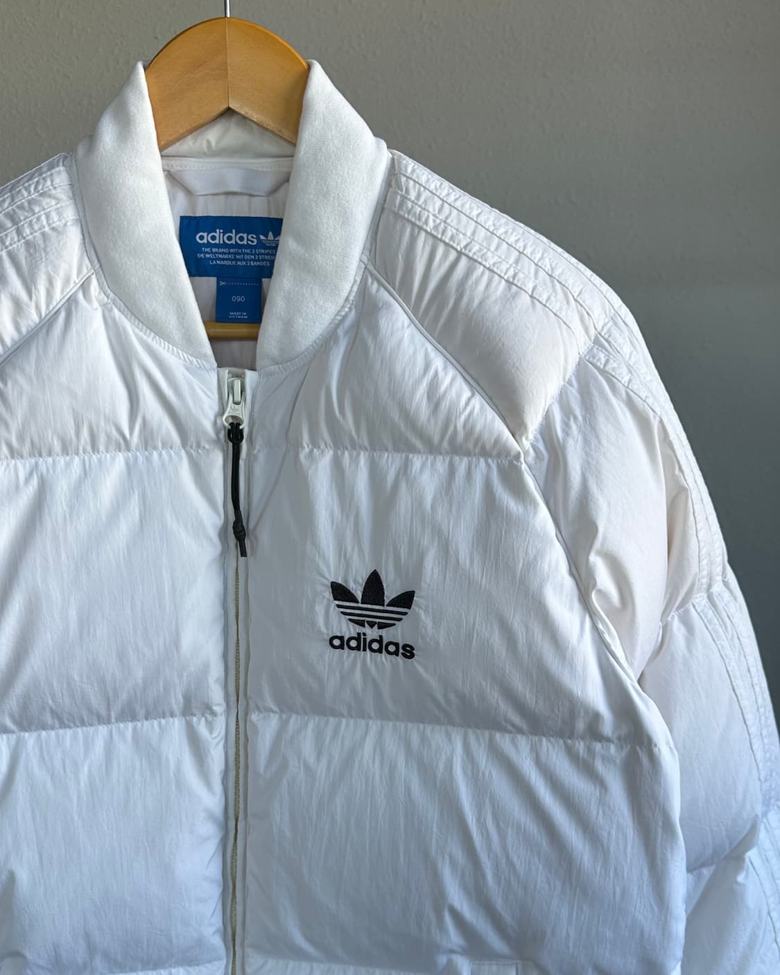 [S-M]아디다스 트레포일 파이어버드 덕다운 패딩 상품이미지3